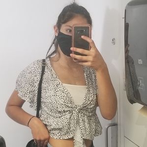 Meet your Posher, Alexia